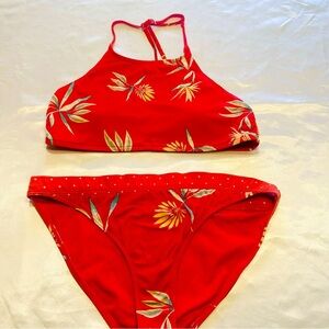 Roxy Bikini Swimsuit 2 PieceSet Coral Red Tropical Floral Halter top Size M